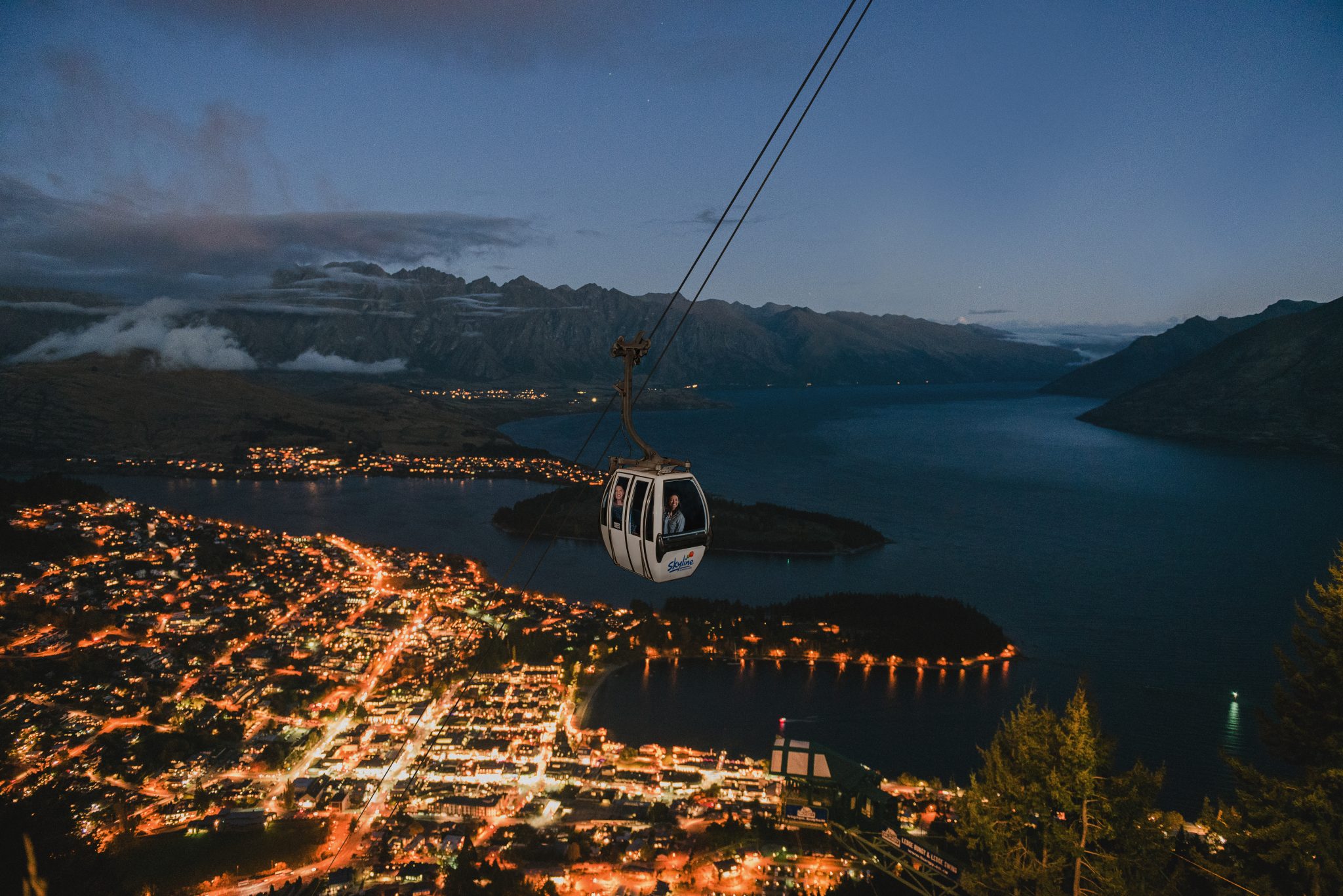 Gondola & Luge Queenstown isite