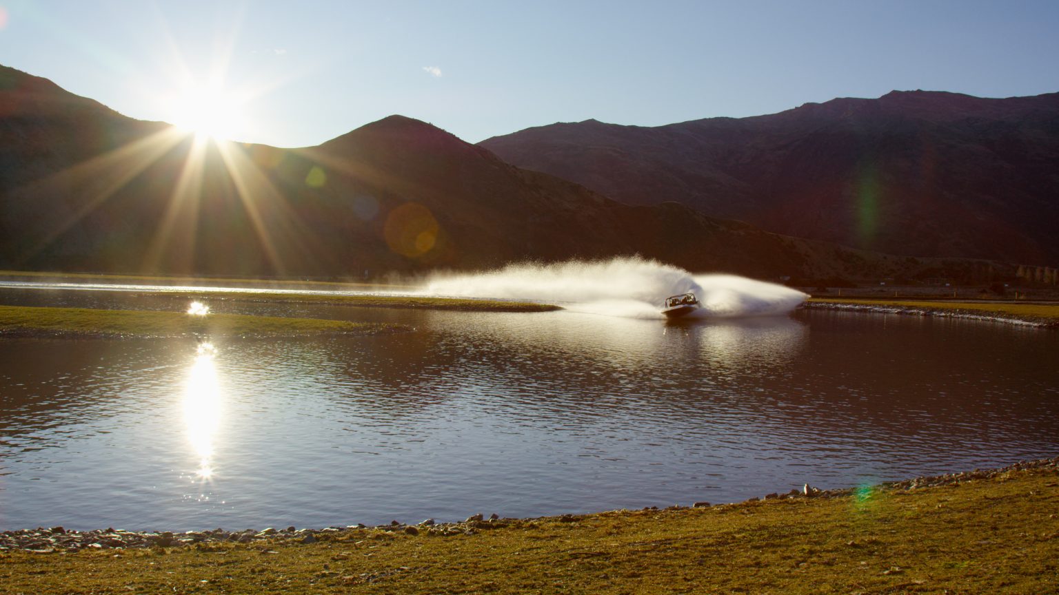 Oxbow Jet Sprint boat Queenstown isite